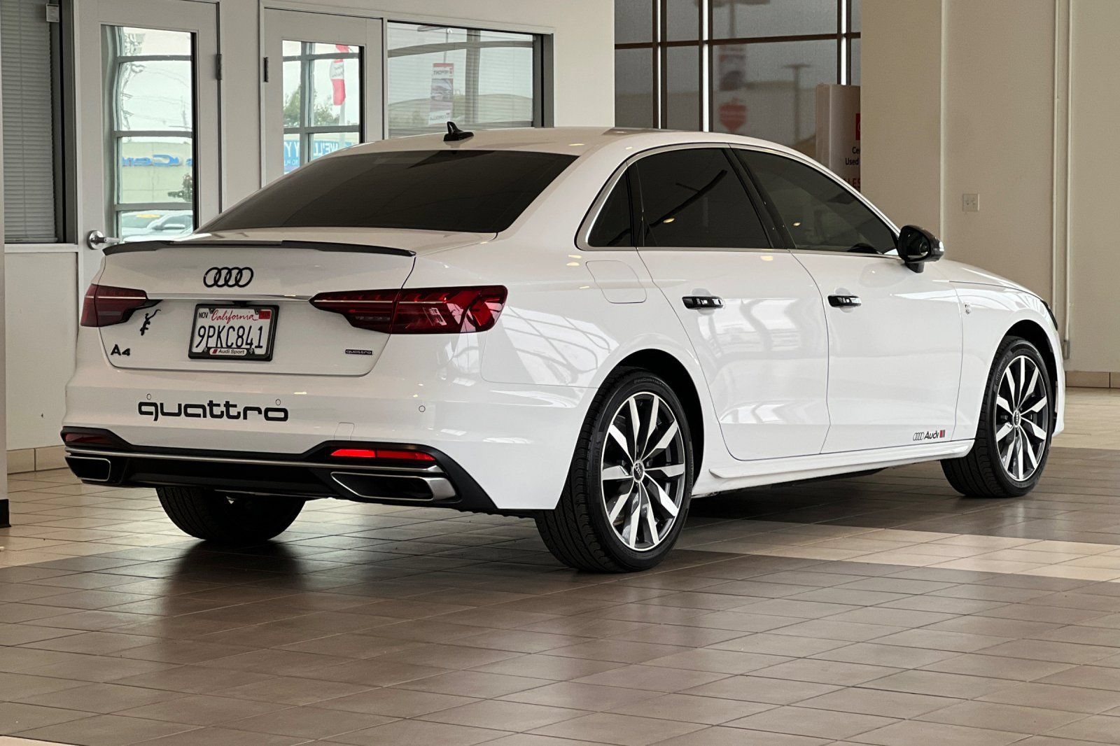 Used 2021 Audi A4 2.0T Premium Plus w/ Premium Plus Package AWD/4WD image 4