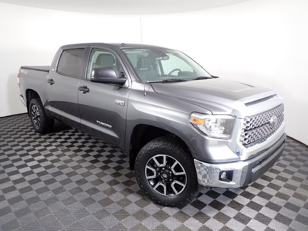 Used 2018 Toyota Tundra SR5 w/ TRD Off Road Package AWD/4WD image 7
