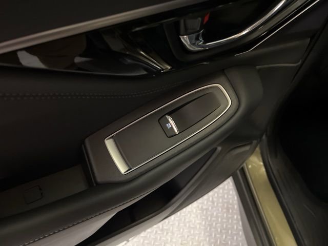 Certified 2025 Subaru Outback Limited image 60