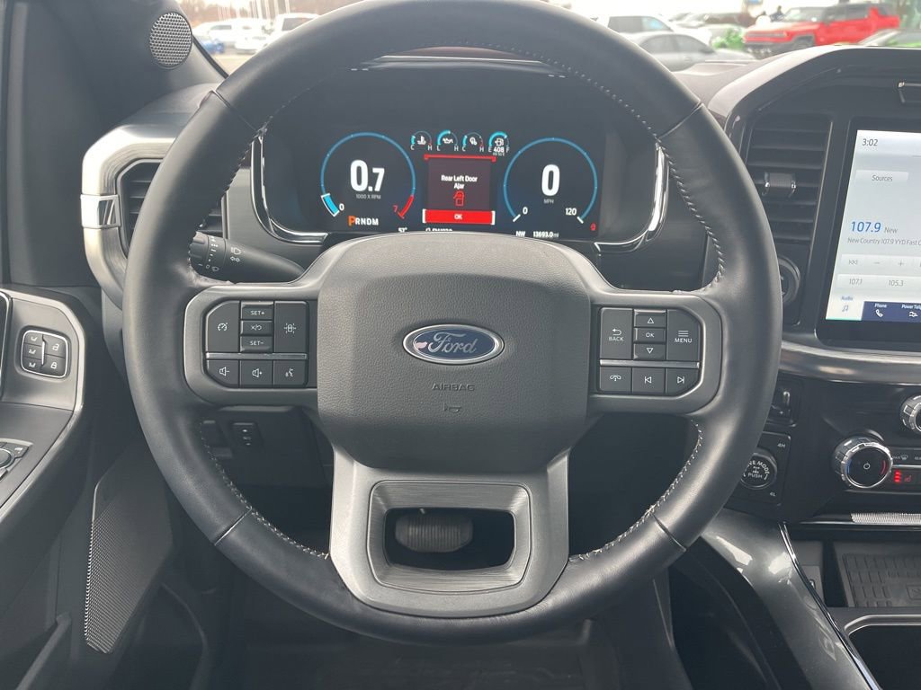 Used 2022 Ford F150 Lariat image 16