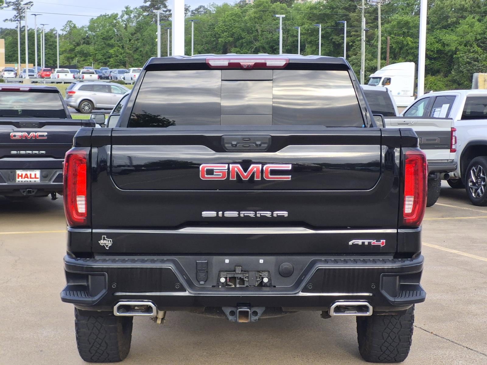 Certified 2024 GMC Sierra 1500 AT4 w/ Technology Package AWD/4WD image 5