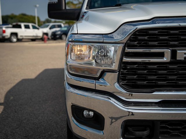 Used 2024 RAM 2500 Big Horn image 4