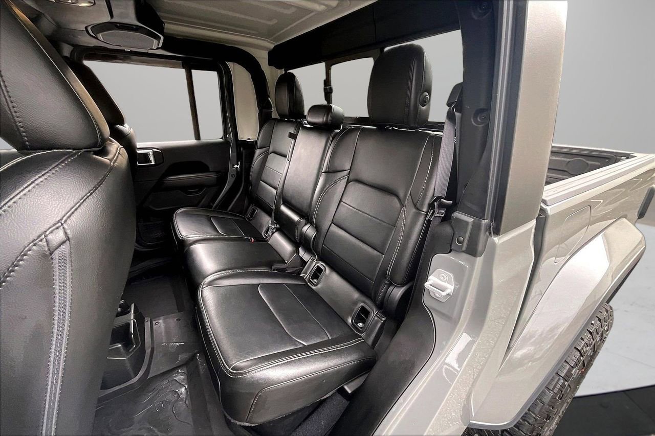 Certified 2022 Jeep Gladiator Overland w/ Popular Equipment Package image 23
