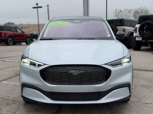 Used 2022 Ford Mustang Mach-E Premium AWD/4WD image 2