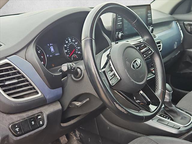 Used 2021 Kia Seltos S image 10