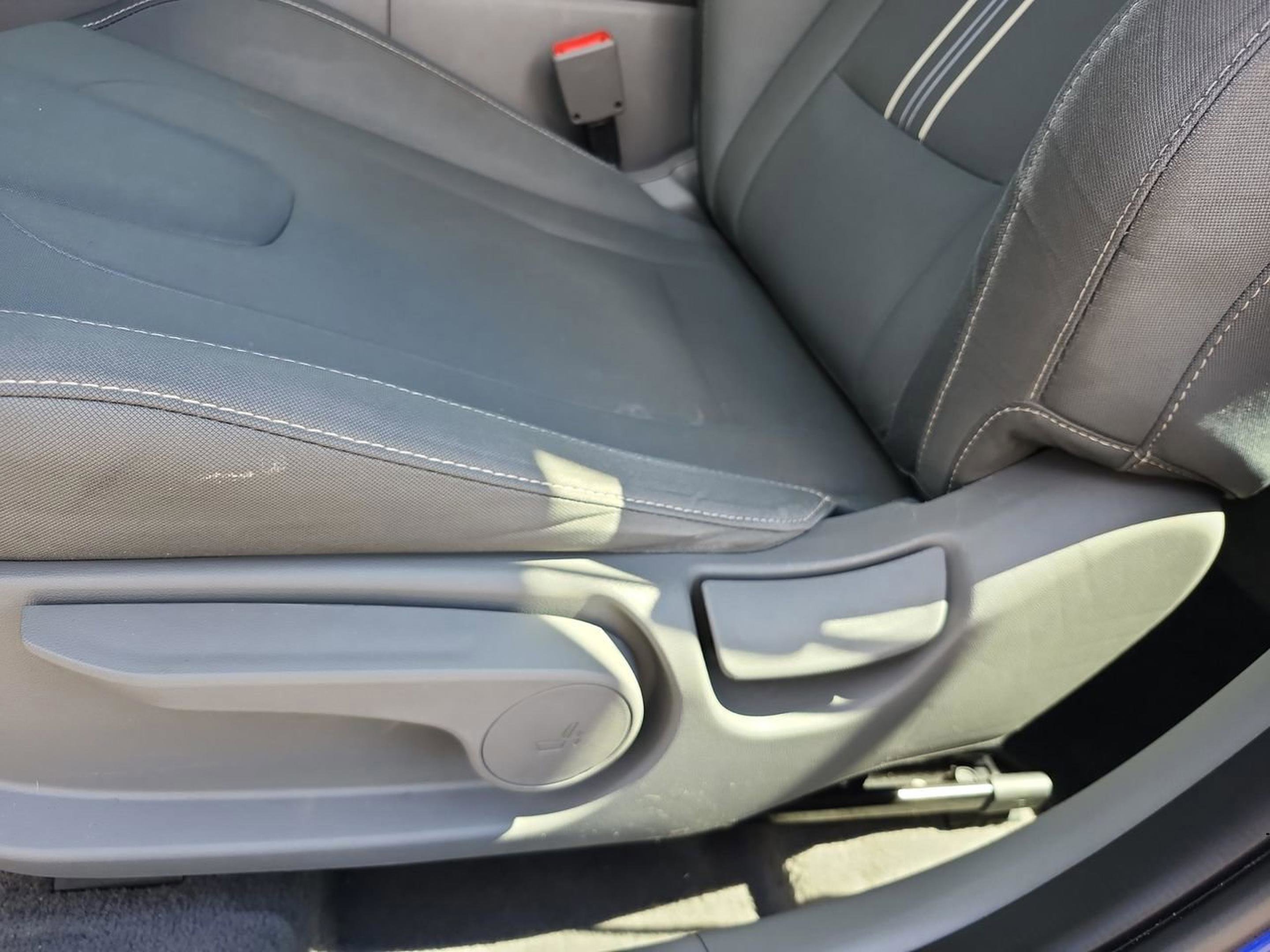 Certified 2023 Hyundai Elantra SEL image 13