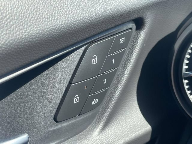New 2027 Chevrolet Equinox ACTIV w/ Safety and Technology Package FWD image 19