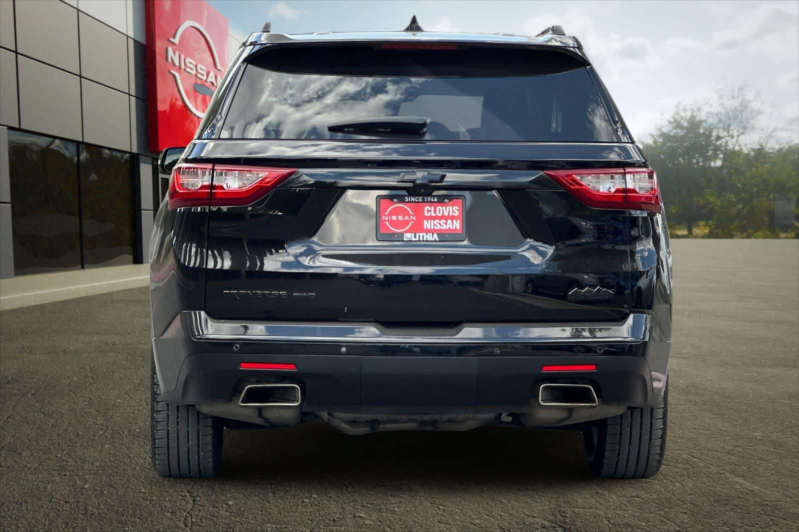 Used 2018 Chevrolet Traverse High Country AWD/4WD image 8