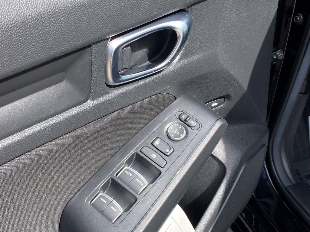 Used 2025 Honda Civic Sport image 11