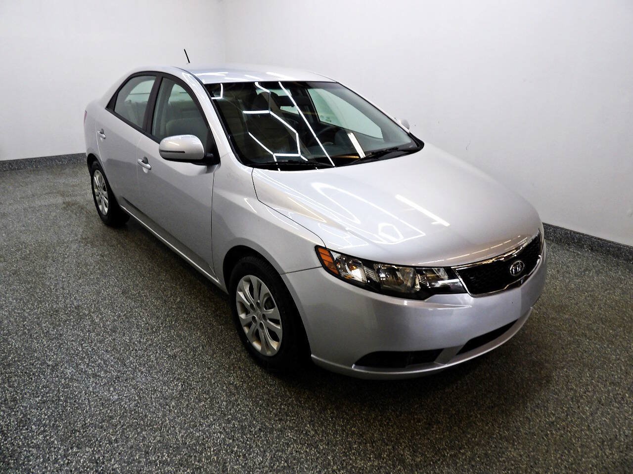 Used 2013 Kia Forte EX FWD image 3