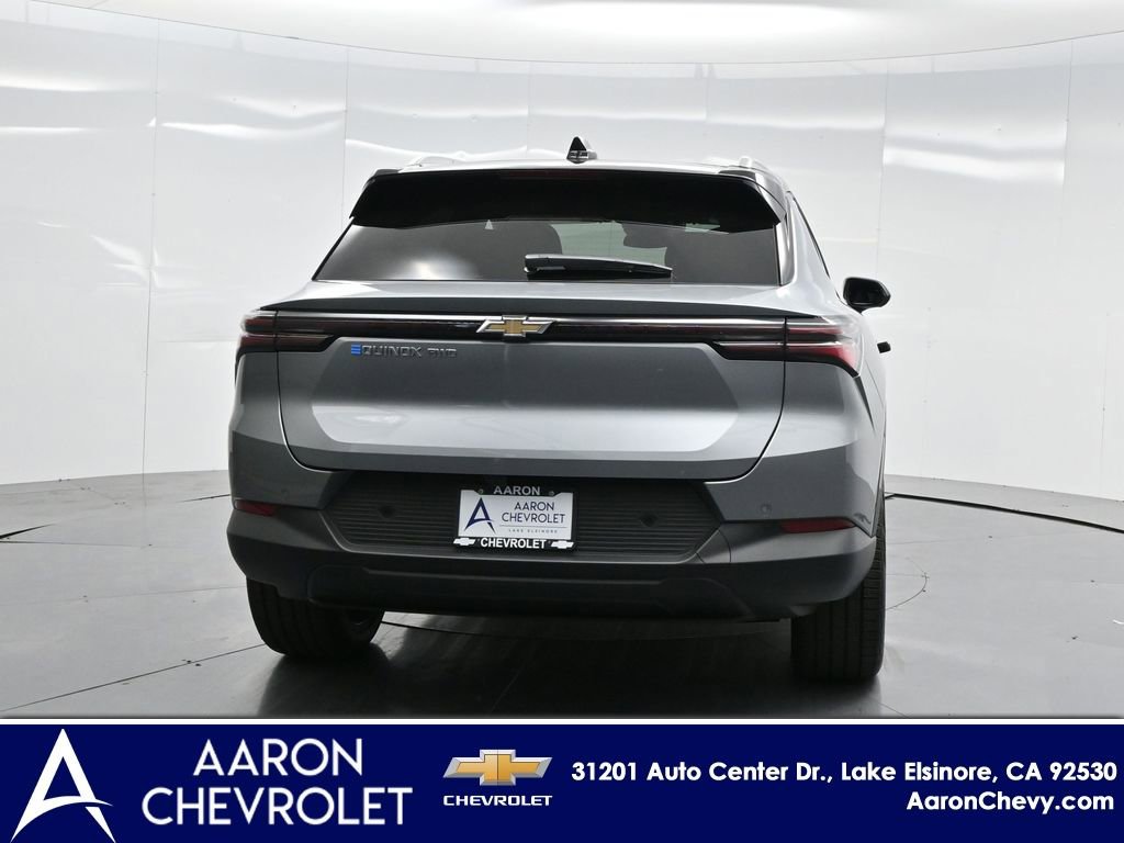 New 2026 Chevrolet Equinox EV LT image 32