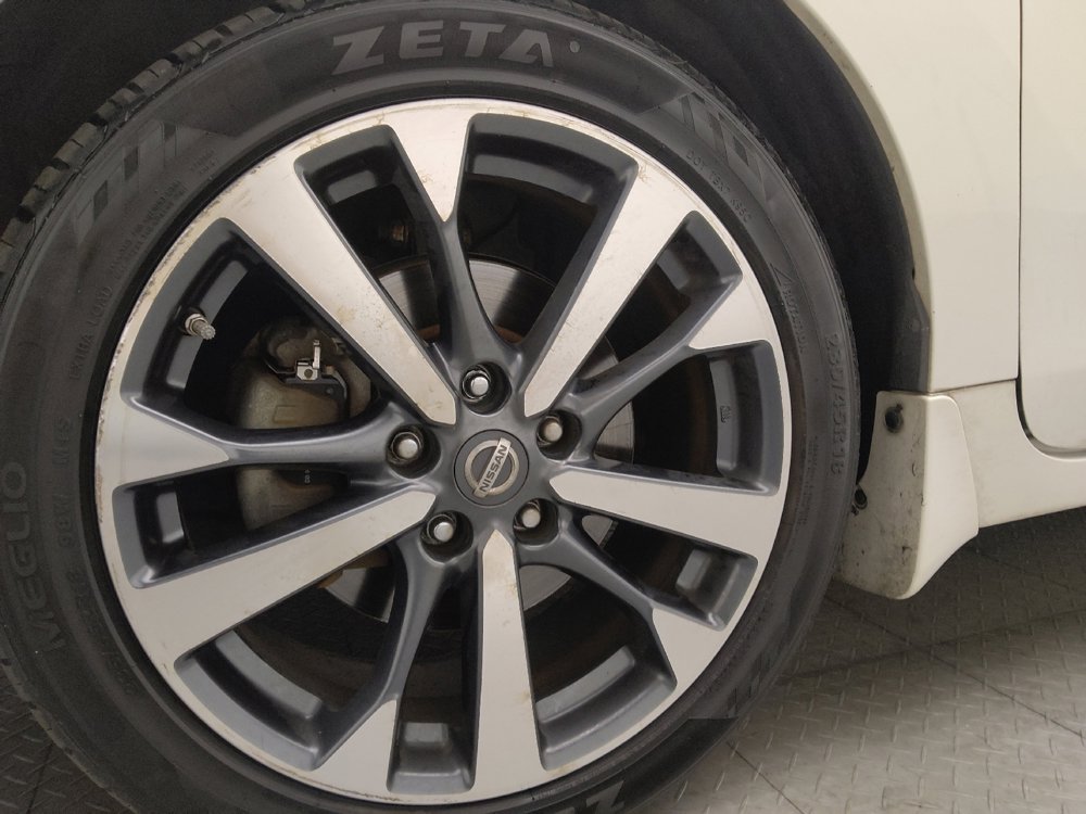 Used 2017 Nissan Altima 2.5 SR image 31