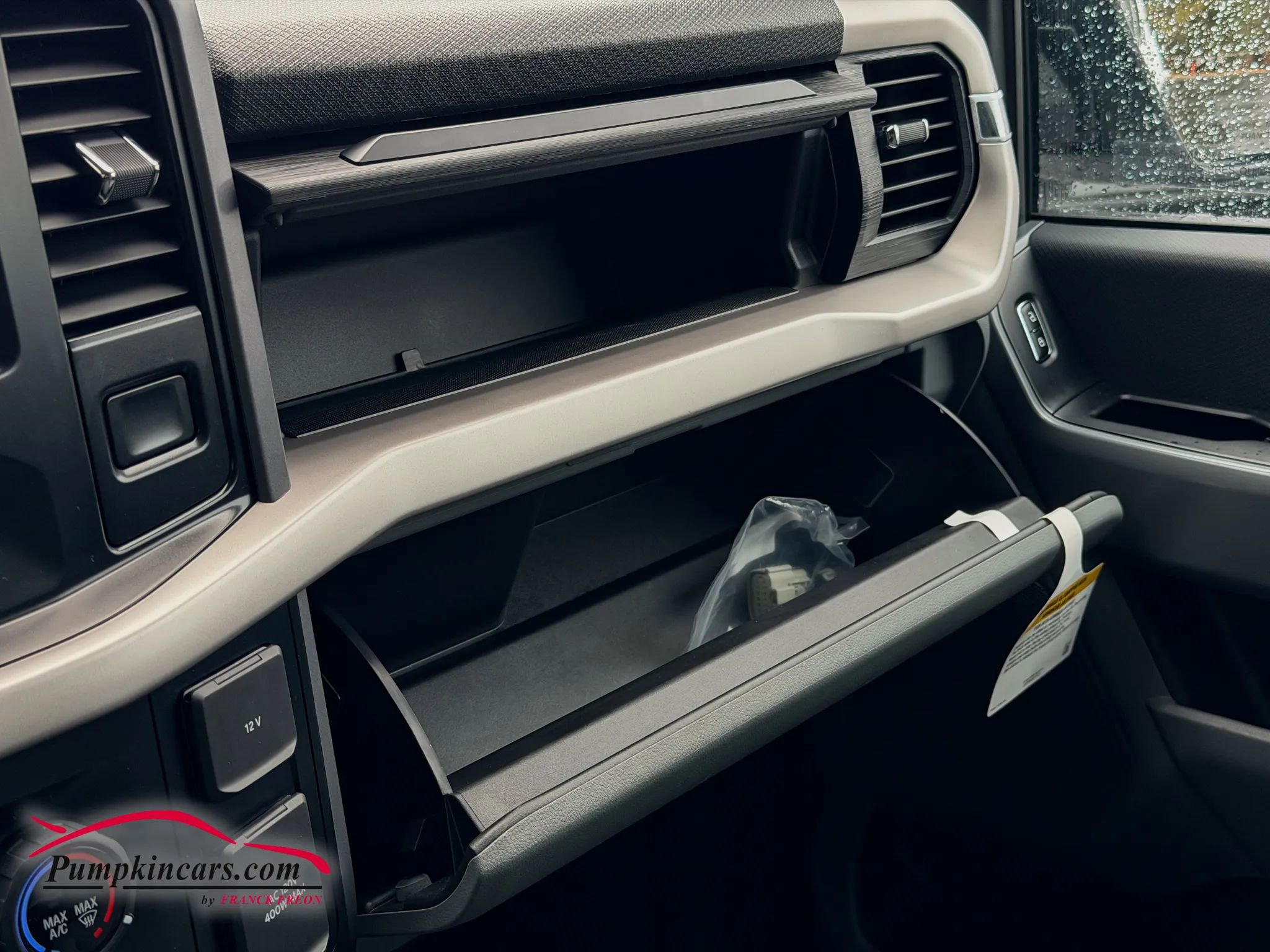 Used 2023 Ford F150 XLT w/ Trailer Tow Package image 29