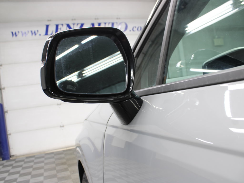 Used 2023 Kia Carnival EX FWD image 60