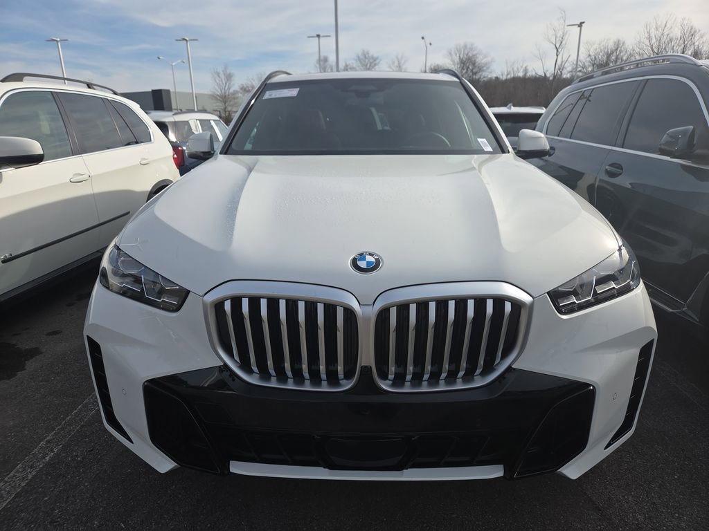 New 2026 BMW X5 sDrive40i w/ M Sport Package image 10