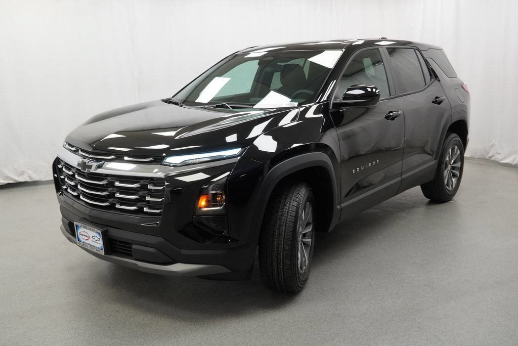 New 2027 Chevrolet Equinox LT FWD image 4