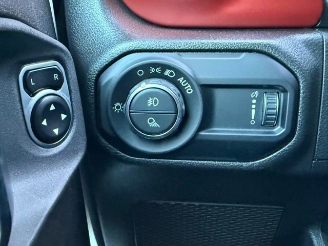 Used 2023 Jeep Gladiator Rubicon w/ LED Lighting Group image 32