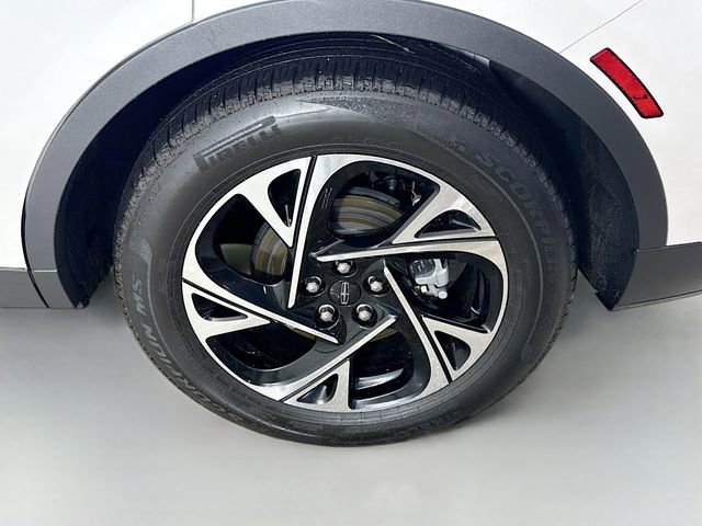 Used 2024 Lincoln Nautilus Premier w/ Equipment Group 102A image 33