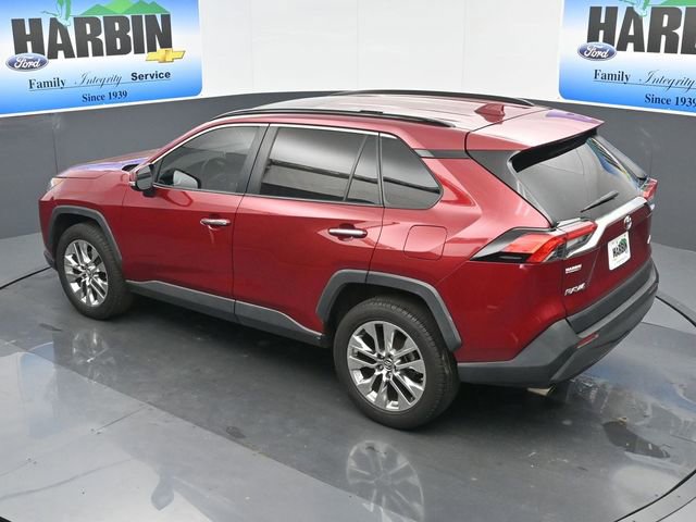 Used 2019 Toyota RAV4 Limited w/ Cold Weather Package image 25