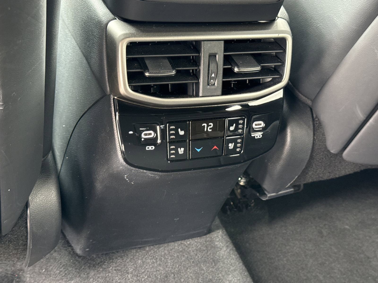 Used 2023 Lexus RX 350 FWD w/ Accessory Package image 12