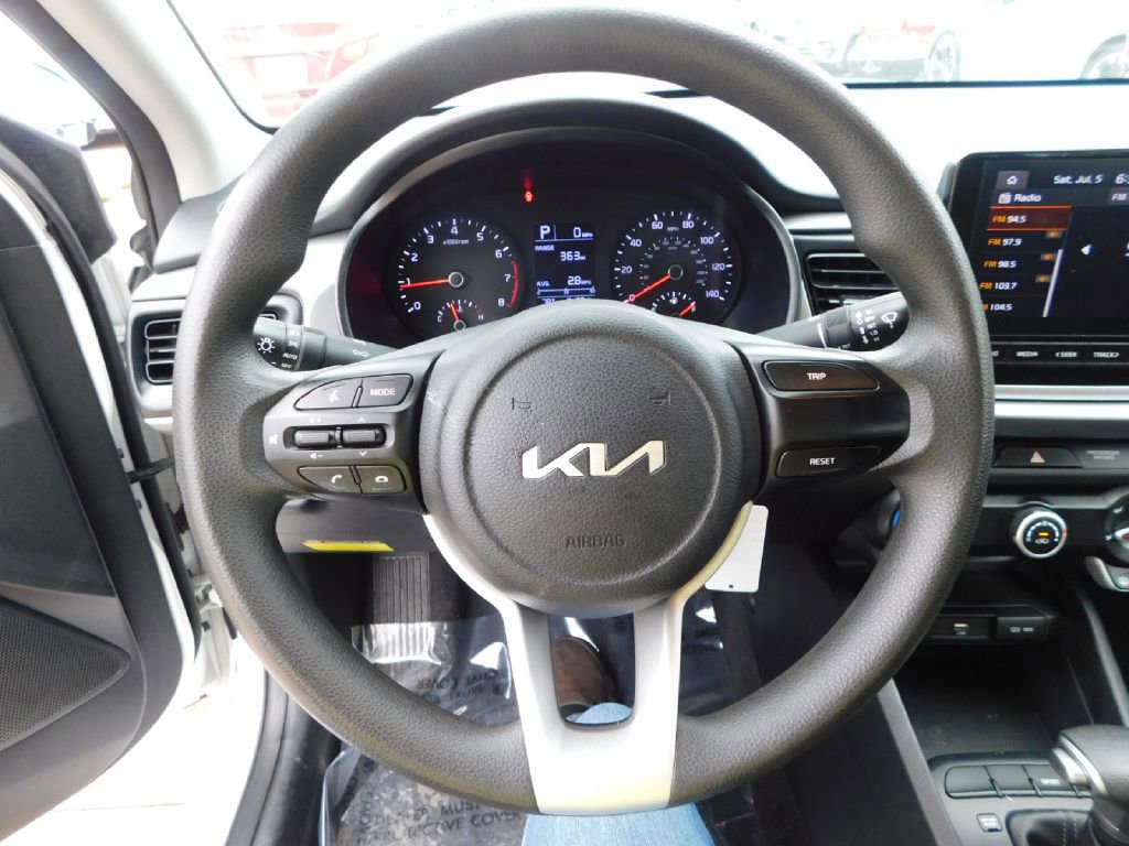 Used 2022 Kia Rio LX image 21