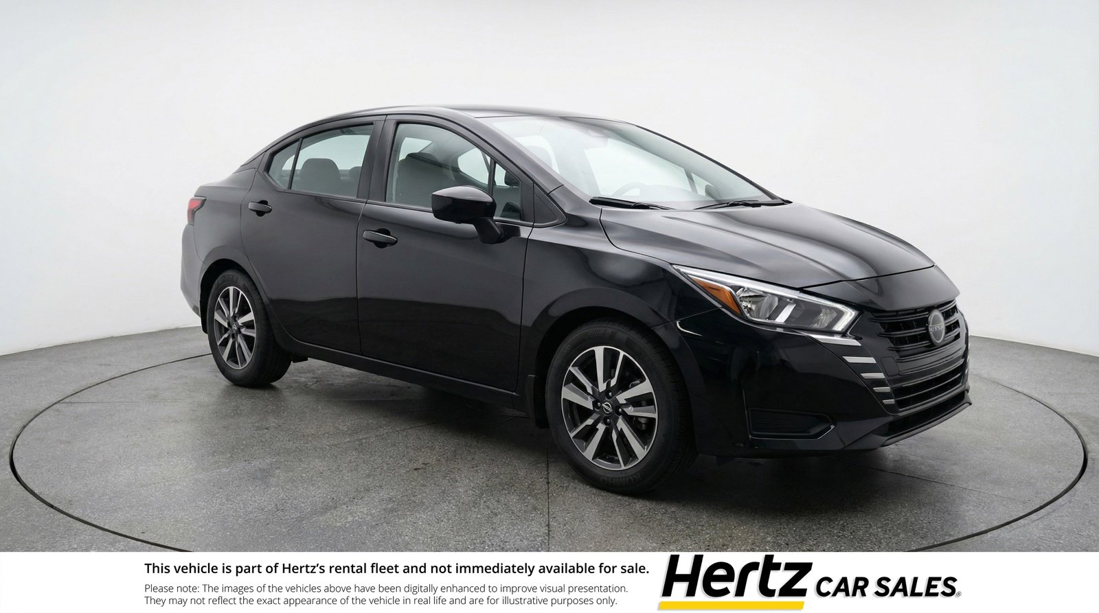 Used 2025 Nissan Versa SV image 1