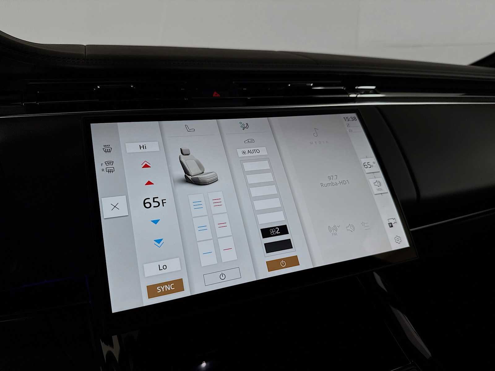 New 2025 Land Rover Range Rover Sport Autobiography image 17