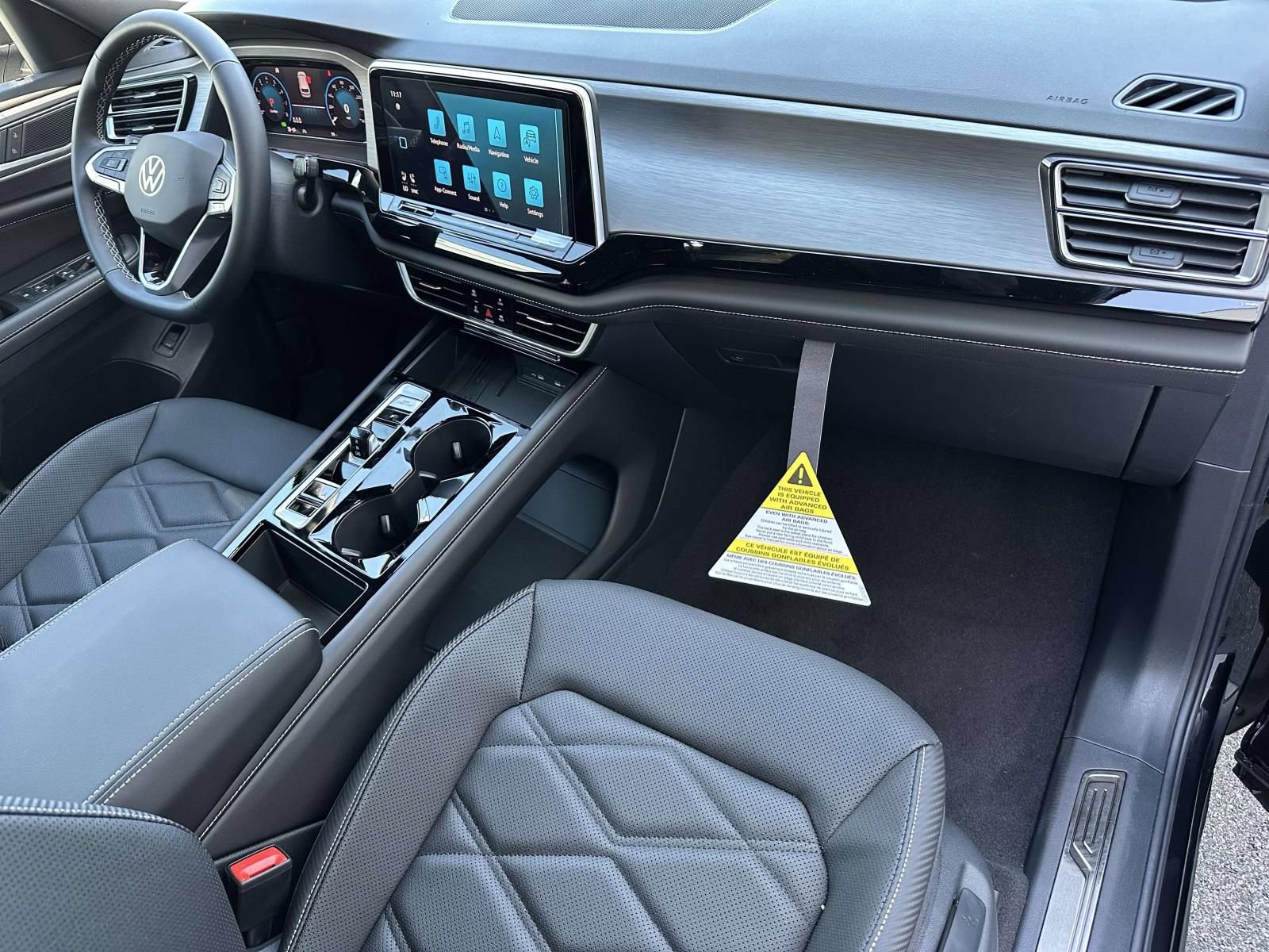 New 2026 Volkswagen Atlas Cross Sport SE AWD/4WD image 12