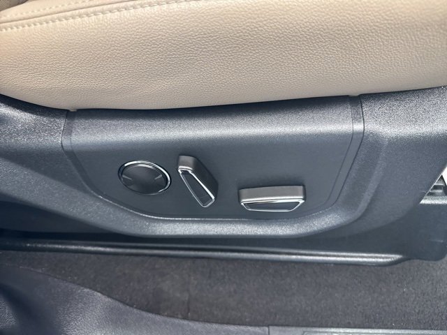 Used 2024 Ford Expedition Max Limited image 15