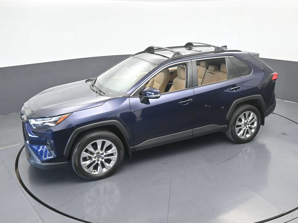 Used 2025 Toyota RAV4 XLE Premium FWD image 49