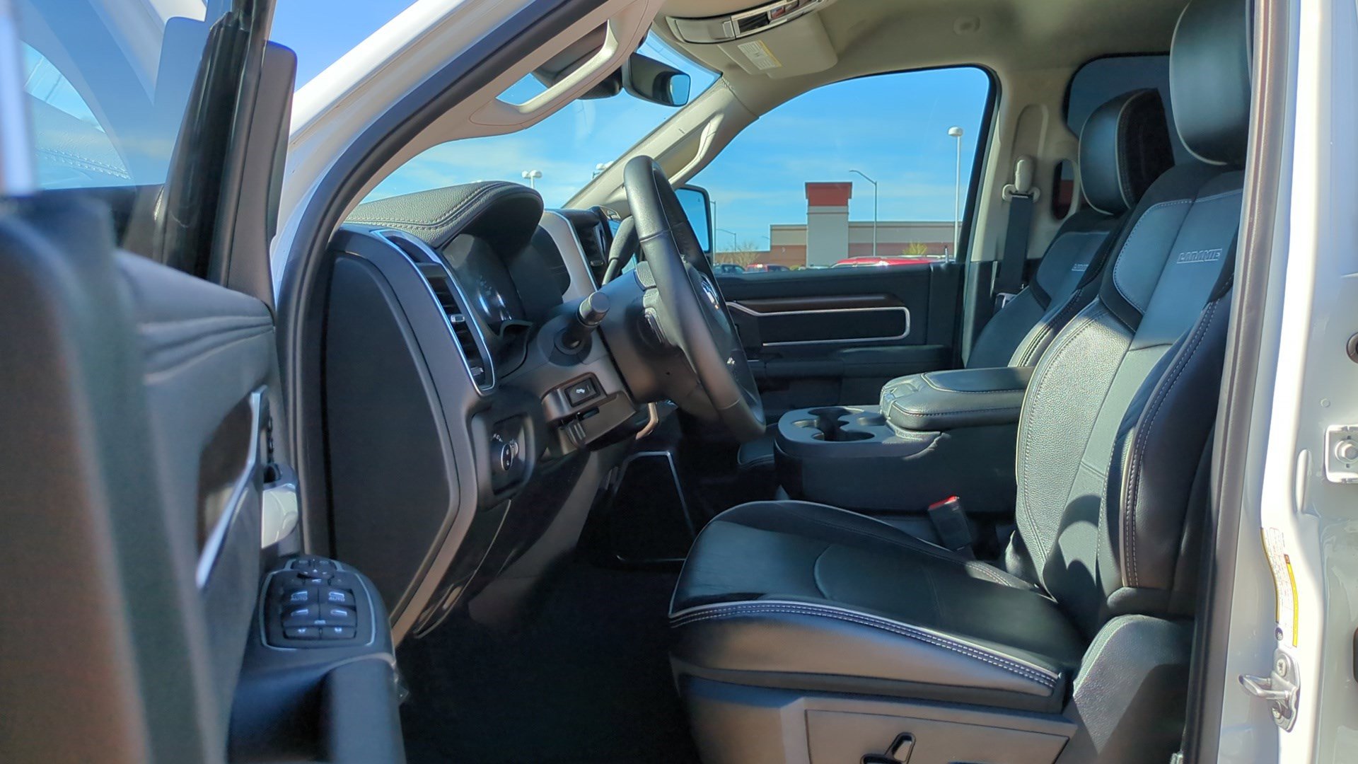 Used 2024 RAM 2500 Laramie w/ Safety Group image 15
