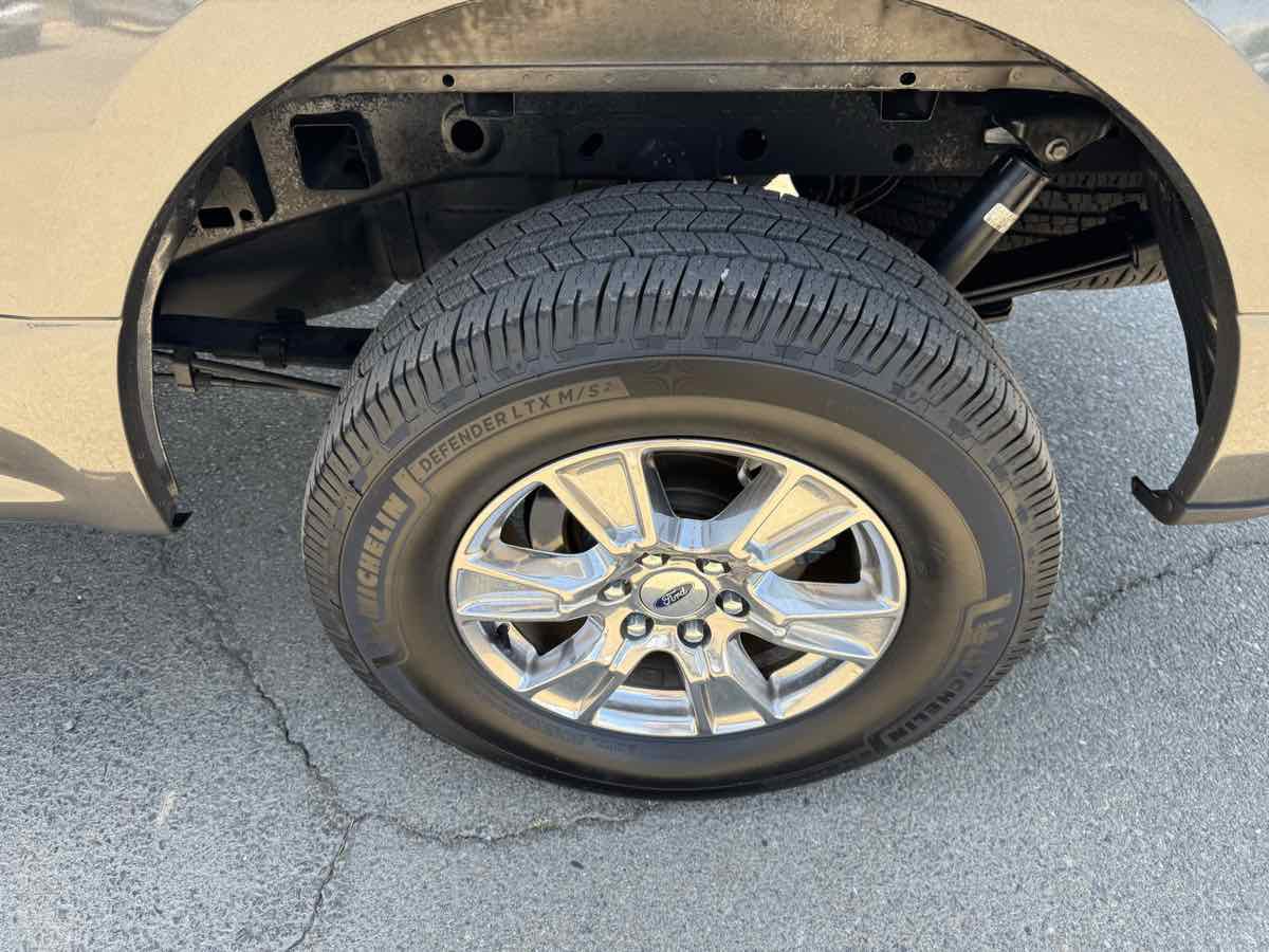 Used 2017 Ford F150 XLT w/ Equipment Group 302A Luxury image 32