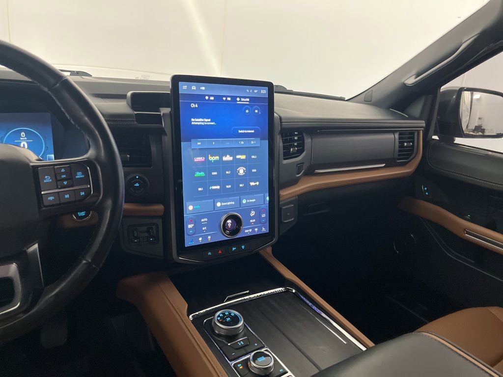 Used 2023 Ford Expedition Max Platinum image 35