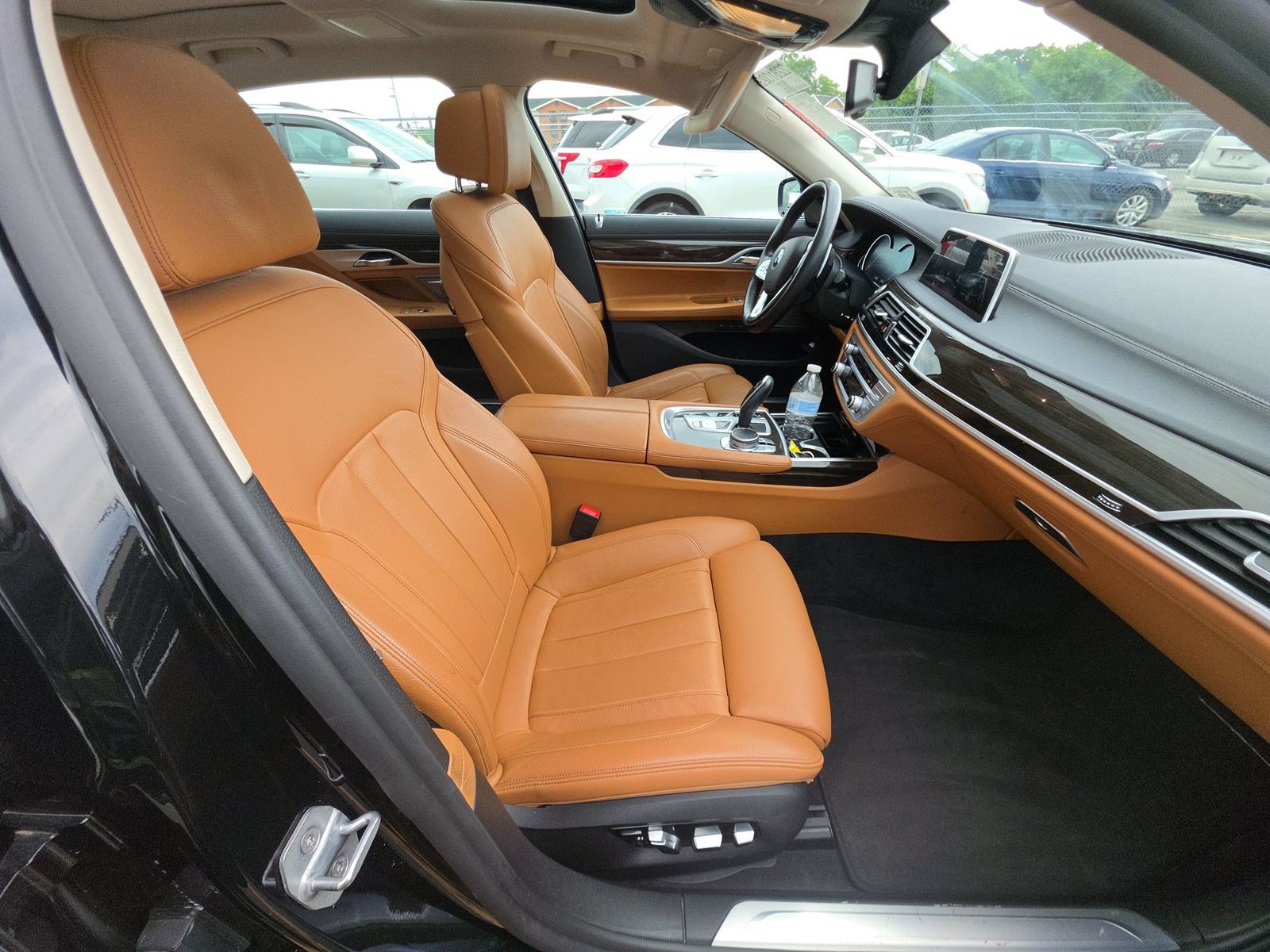 Used 2019 BMW 740i xDrive AWD/4WD image 13