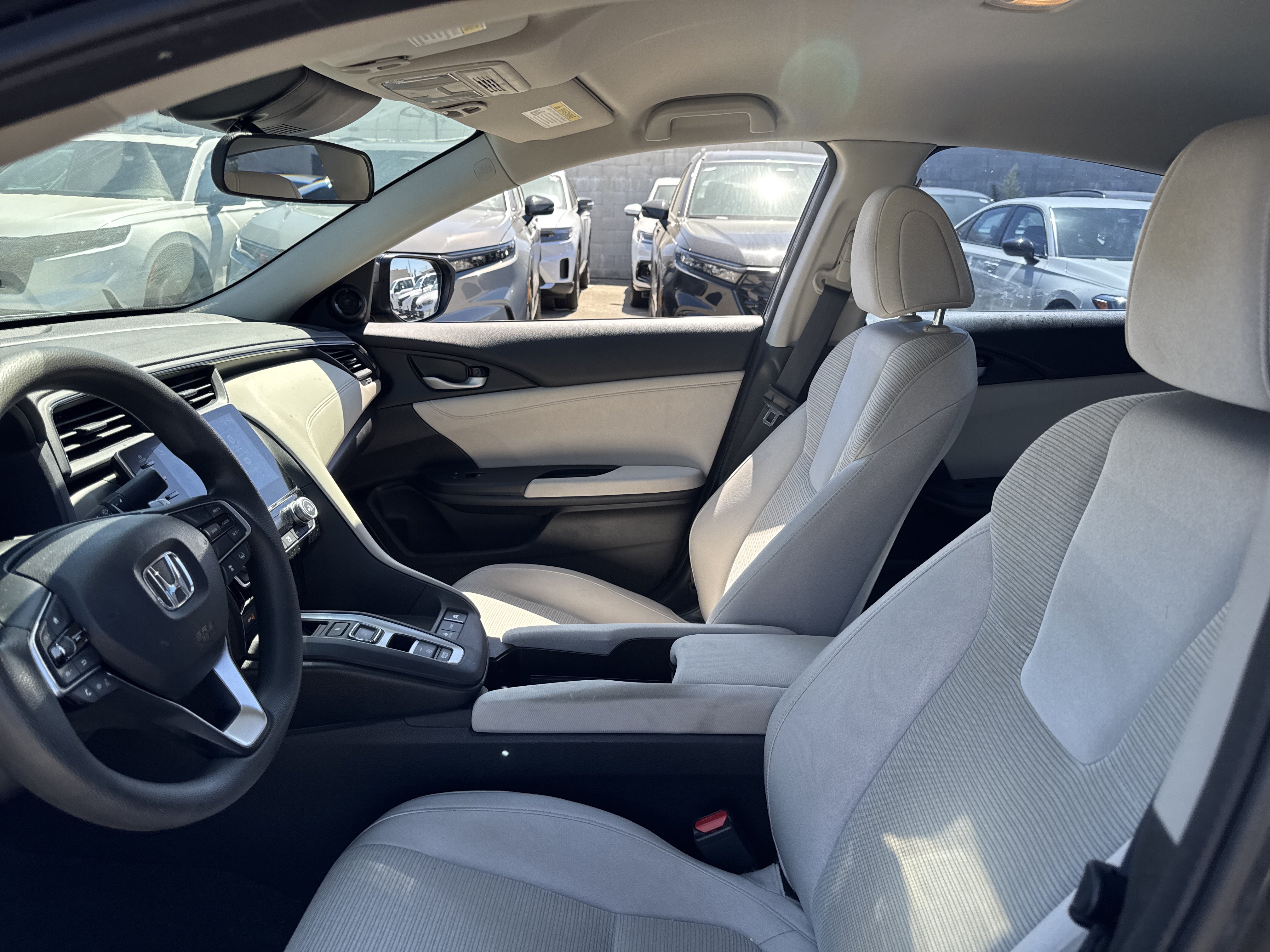 Used 2019 Honda Insight EX image 10