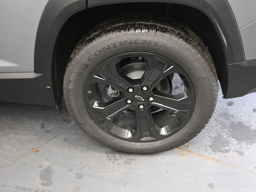 New 2026 Chevrolet Equinox LT w/ Convenience Package II image 11