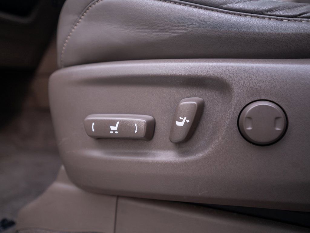 Used 2018 Lexus GX 460 image 23