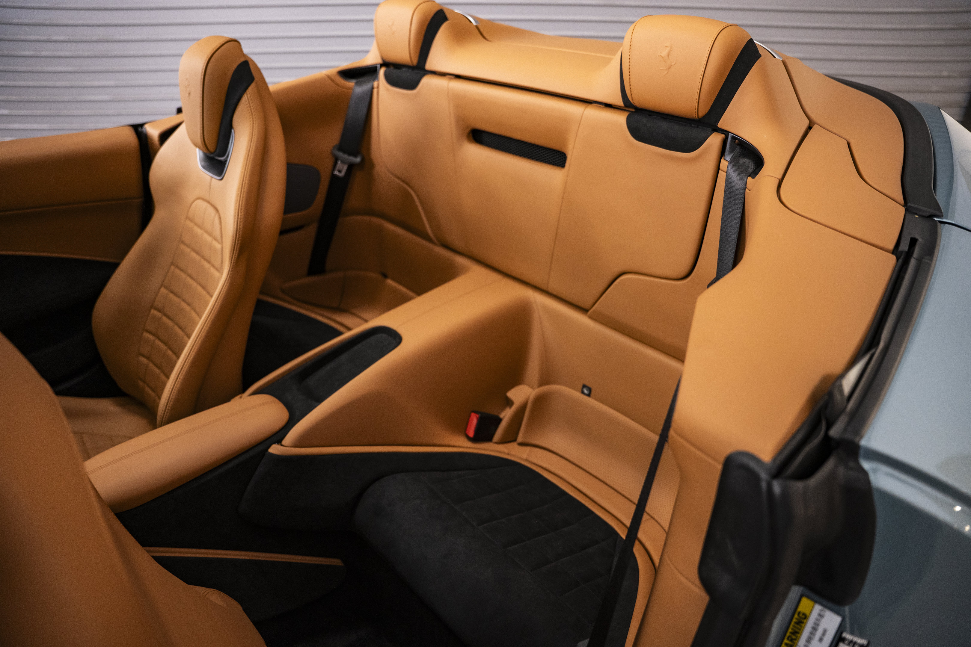 Used 2025 Ferrari Roma Spider RWD image 30