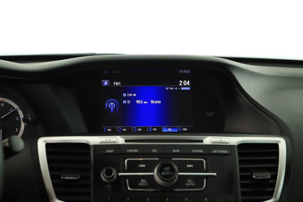 Used 2016 Honda Accord LX image 19
