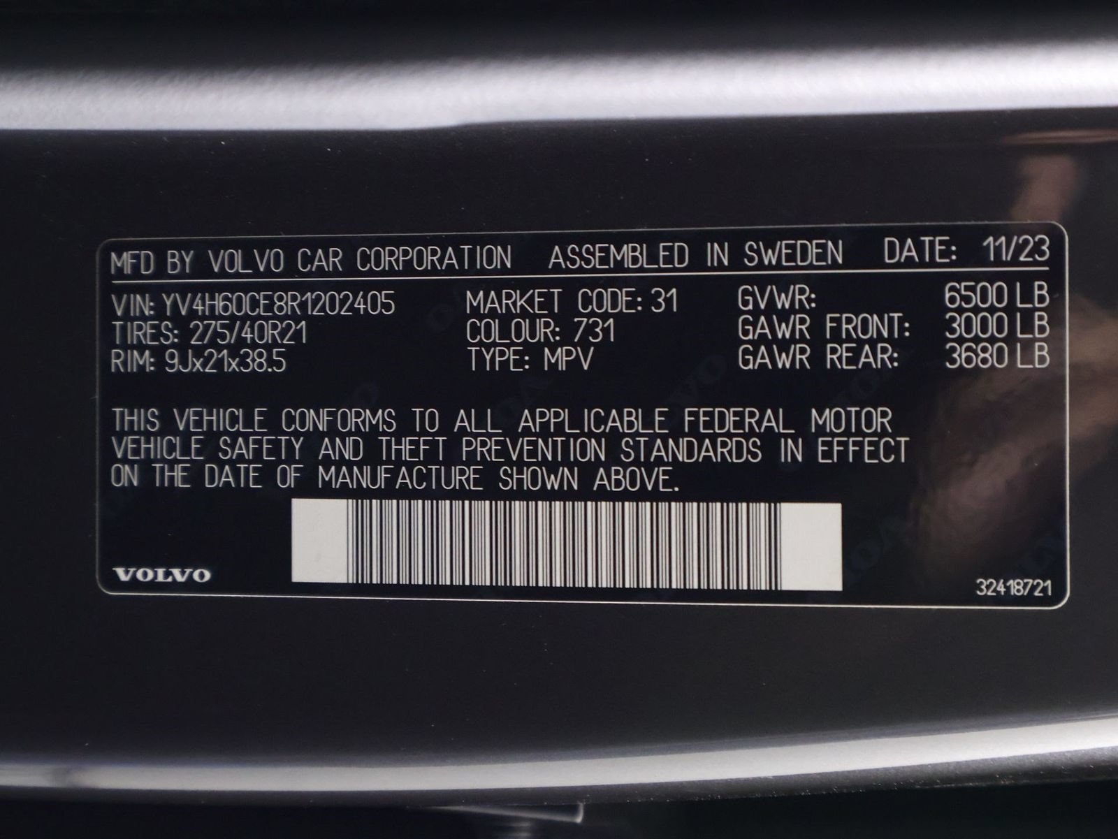Certified 2024 Volvo XC90 T8 Plus w/ Protection Package Premier AWD/4WD image 16