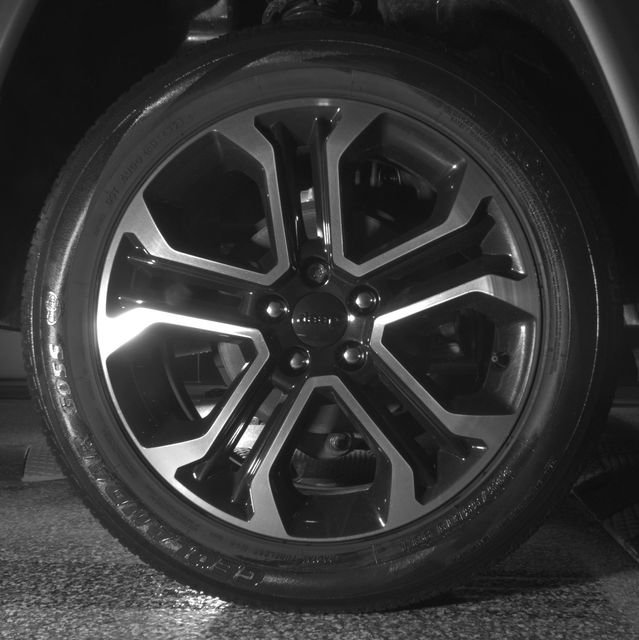 Used 2022 Jeep Compass Limited w/ Sun and Sound Group image 55