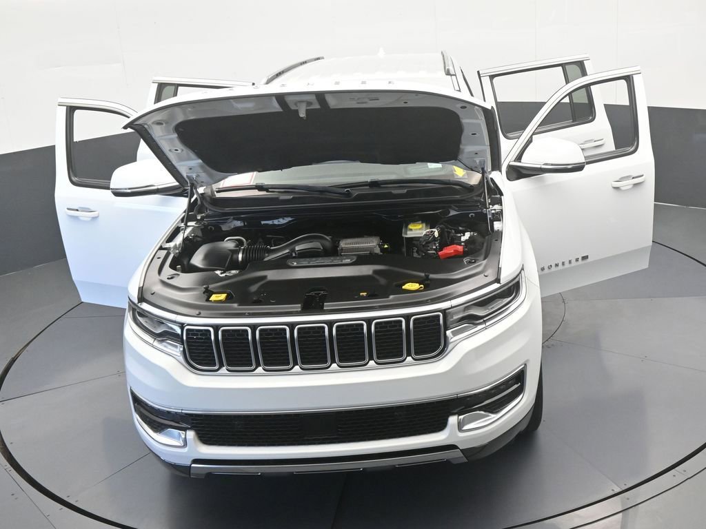 Used 2022 Jeep Wagoneer Series III RWD image 76