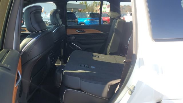 Certified 2022 Jeep Grand Cherokee Summit image 26