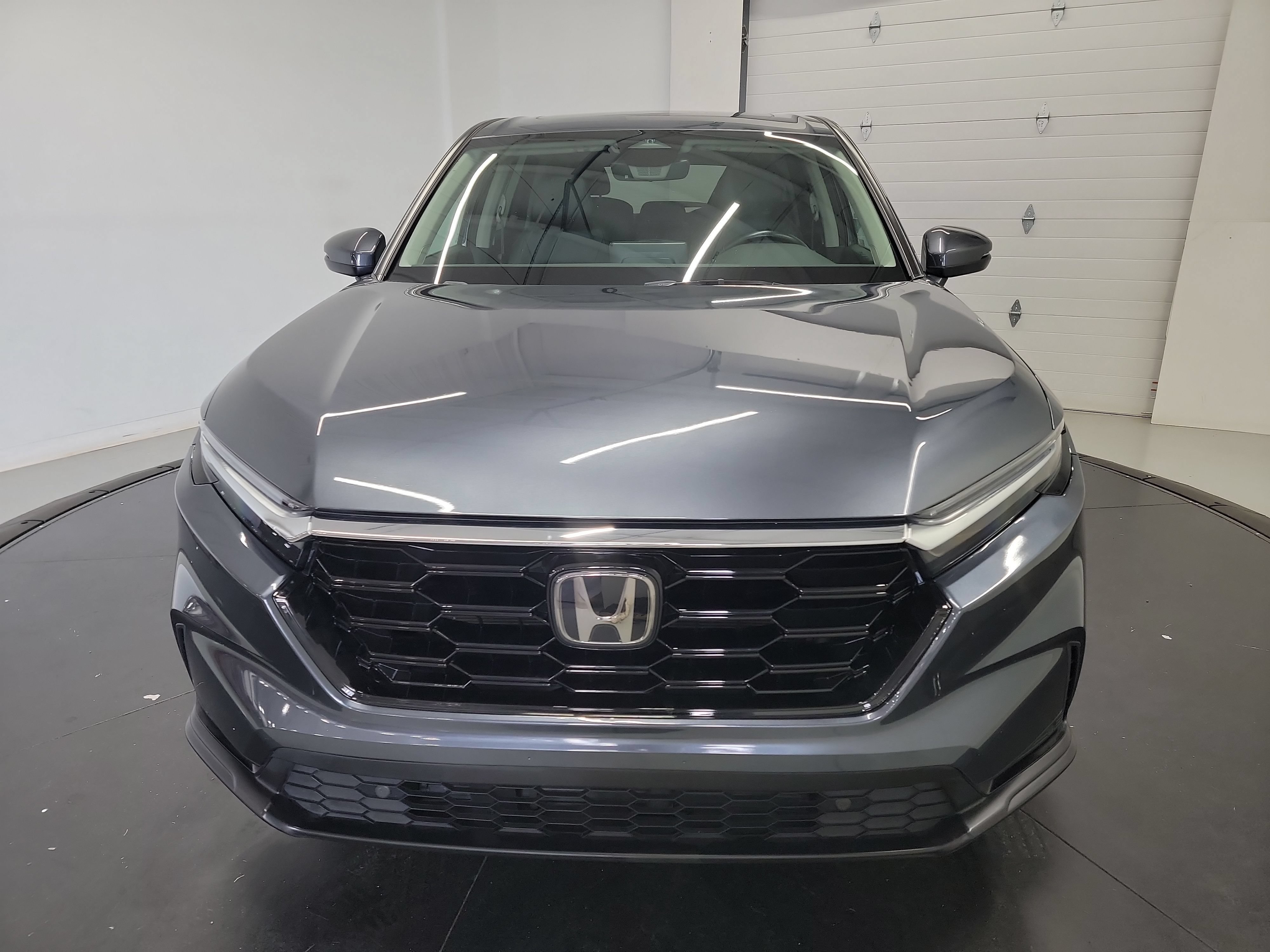Used 2025 Honda CR-V EX-L image 2