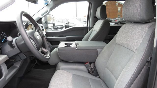 Certified 2025 Ford F250 XLT AWD/4WD video 4
