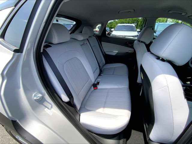 Used 2023 Hyundai Kona SEL AWD/4WD image 22