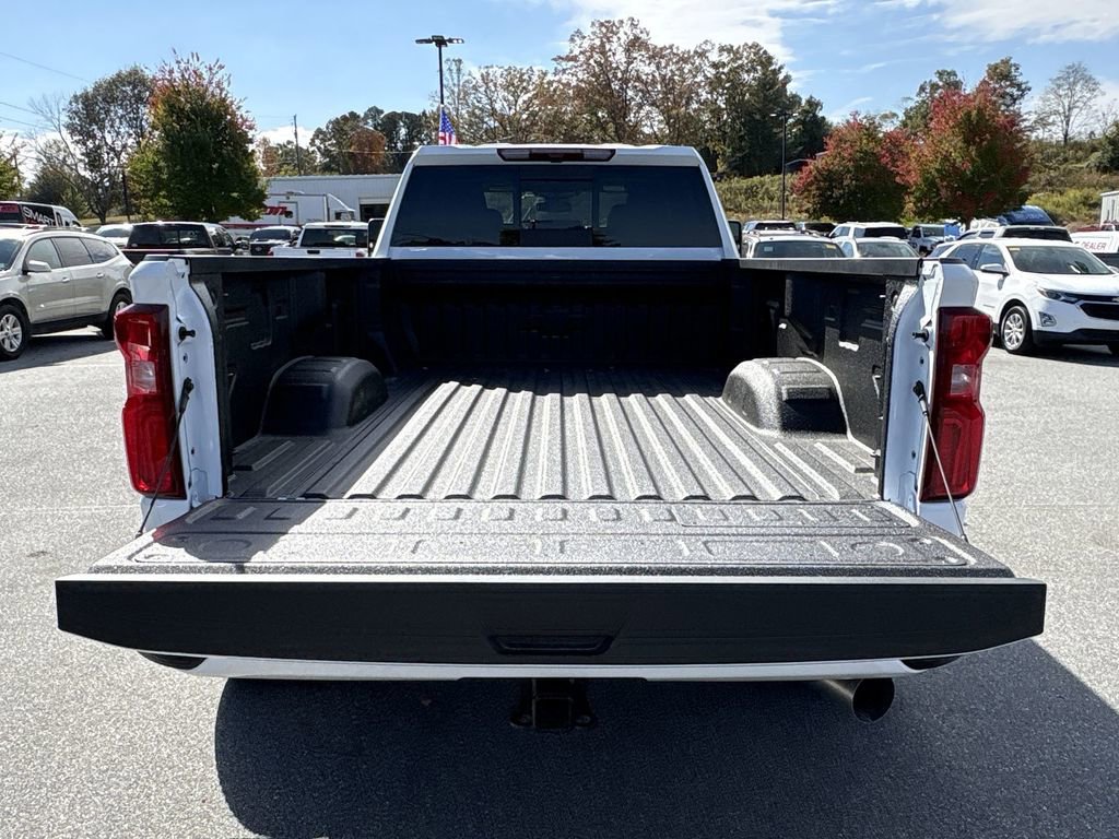 New 2026 Chevrolet Silverado 3500 High Country image 28
