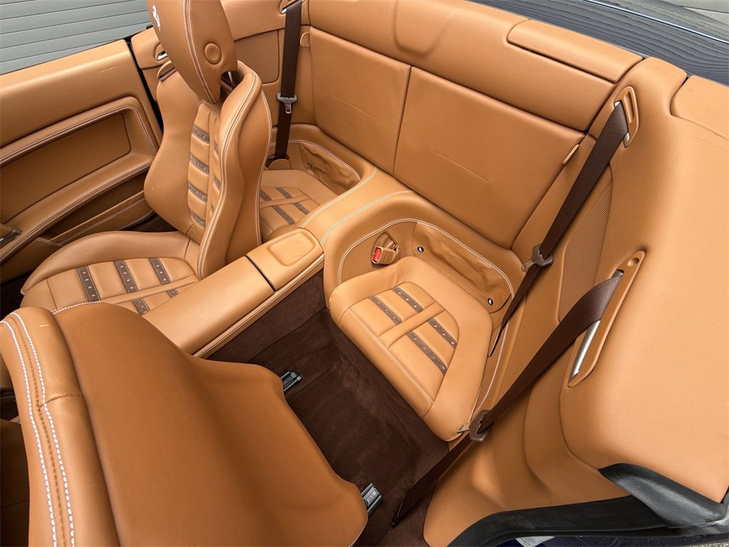 Used 2013 Ferrari California image 22