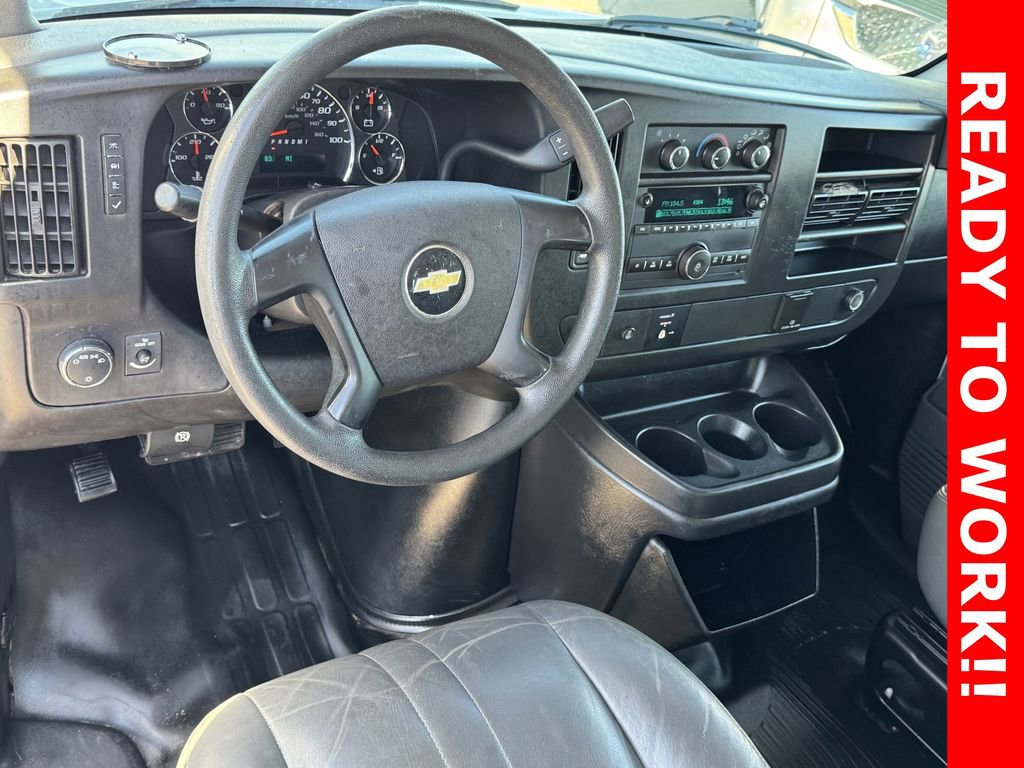 Used 2015 Chevrolet Express 2500 image 10