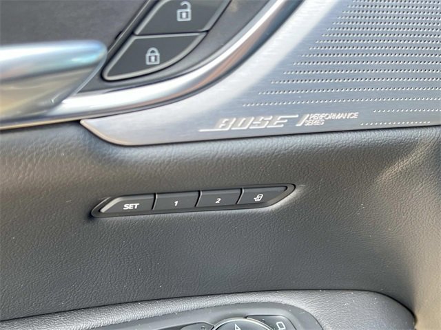 Certified 2022 Cadillac XT5 Premium Luxury w/ LPO, Floor Liner Package image 15